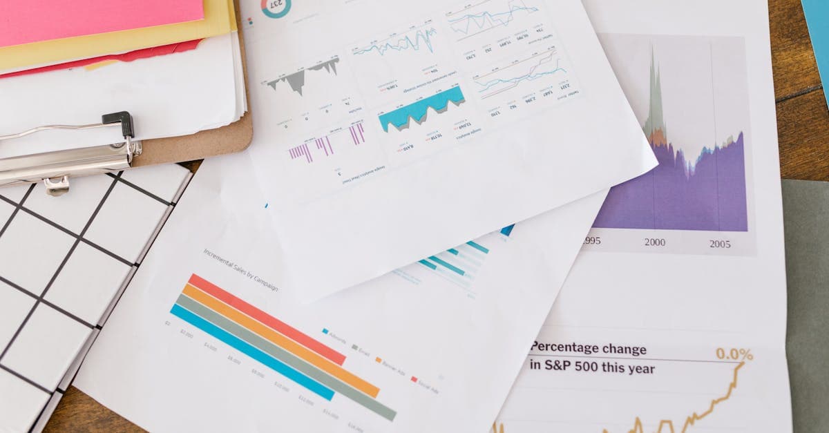 AI Demand Sensing vs Traditional Forecasting for Ecommerce