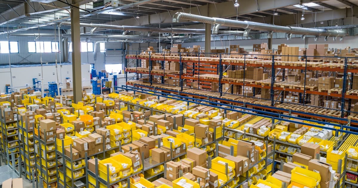 Amazon FBA fee breakdown showing fulfillment, storage, and surcharge components stacked on a product cost analysis