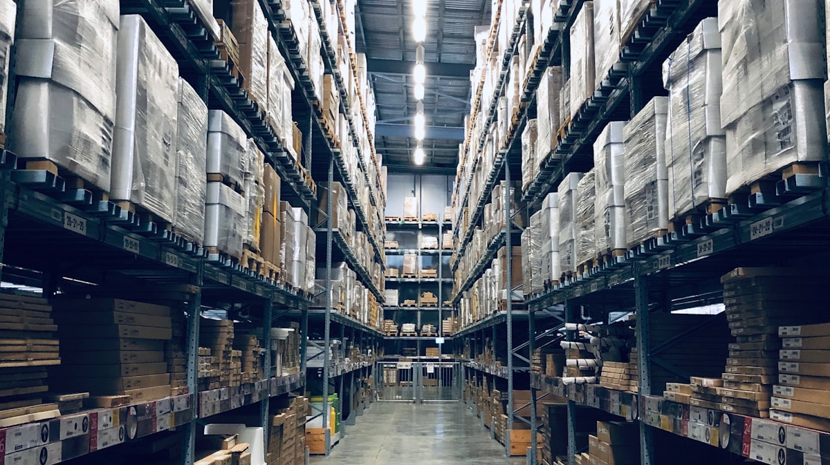 3PL vs In-House Fulfillment: Which is Right for Your Multi-Channel Business?