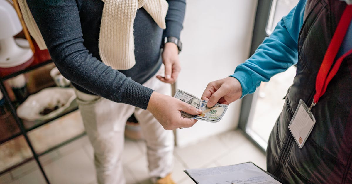 Returnless Refund Strategy: When Not Shipping Back Saves Money